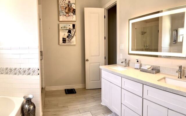 Gated Downtown Jewel