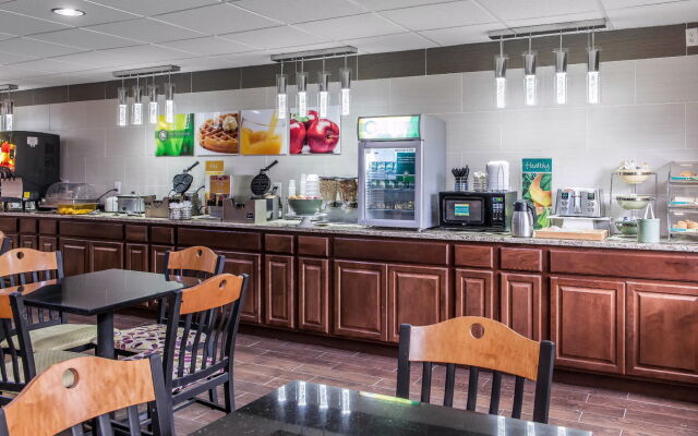 Quality Inn Scottsburg