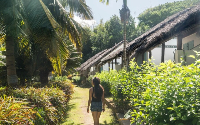Moheli Laka Lodge