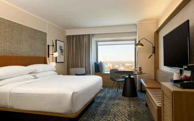 Sheraton Grand Sacramento Hotel
