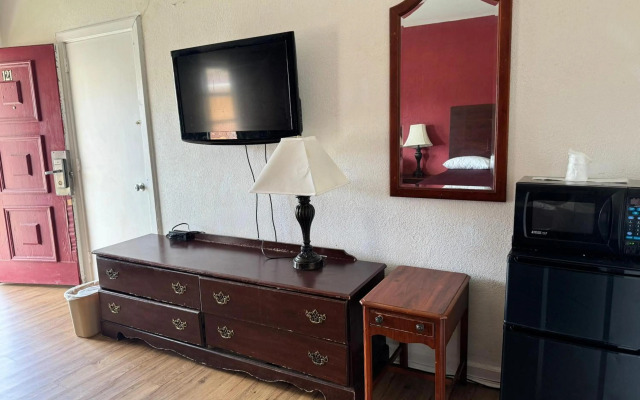 Travel Inn By OYO Danville US-29