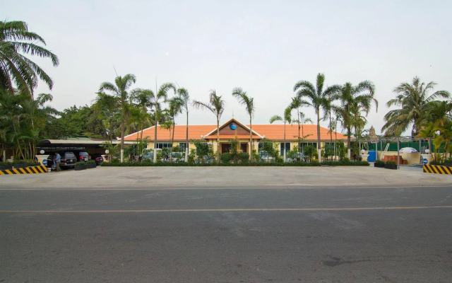 The Rich Resort & Casino