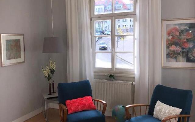 Zentraler geht es kaum - in königlicher Nachbarschaft!