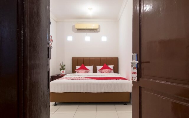 Titipapan Residence By OYO Rooms