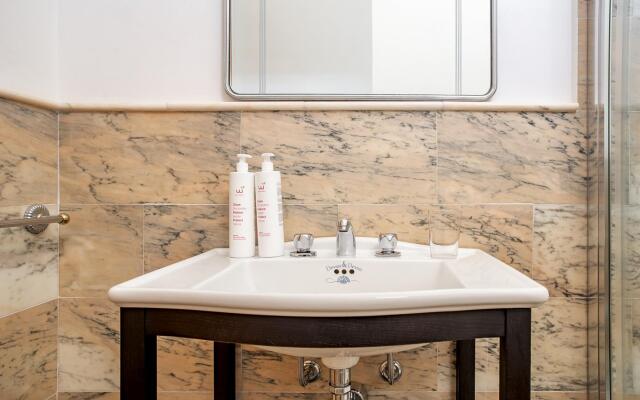 Ortigia Seafront Apartment by Wonderful Italy