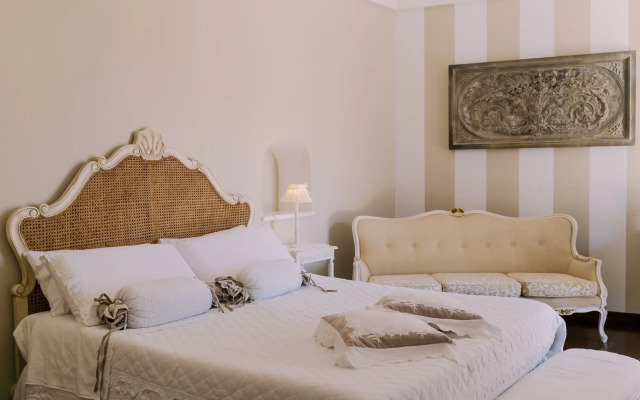 Villa Mary Suites