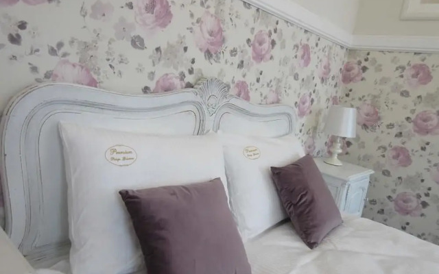 PREMIUM - Bed & Breakfast