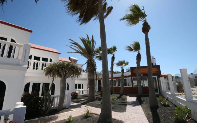 Apartamentos y Villas Galera Beach