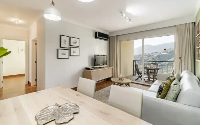 Vila Formosa I by An Island Apart