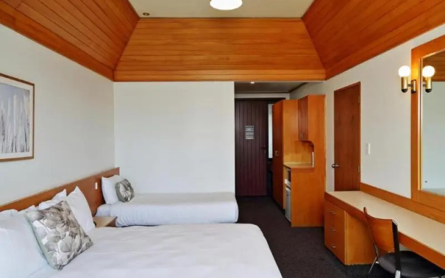 Rosebank Lodge – Guest Rooms – Balclutha