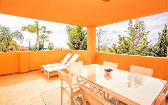 Beautiful and Spacious, 3 bedroom apartment LA23