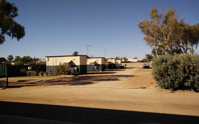 Outback Oasis Caravan Park