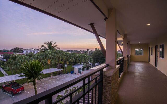 U Duay Gan Garden Home