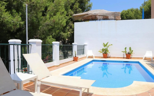 Villa 9 pers in Burriana Nerja
