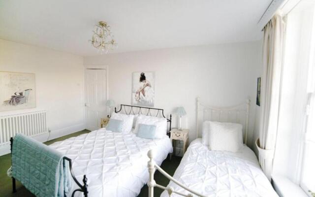No 4 Ainslie's Belvedere B&B