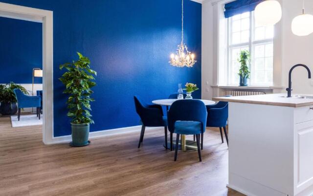 'Gem Suites Hotel Apartments