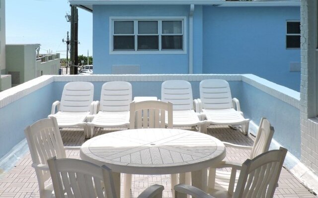 Windwood Beachside 303 On Hollywood Beach 3 2 For 8 Pool