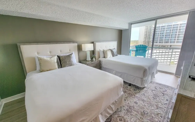 1003 South Hampton 2 Bedroom Condo, Myrtle Beach