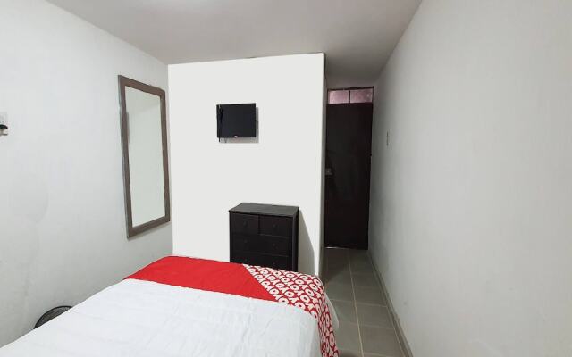 OYO Hotel Colonial