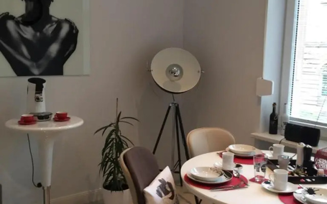 Altbauwohnung im Herzen von Karlsruhe