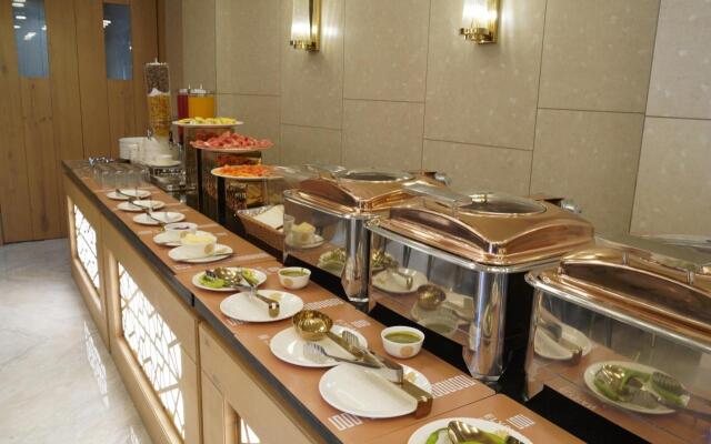 Hotel Elysian Residency