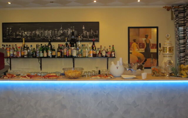 Hotel Etna