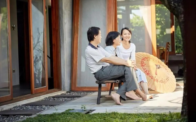 Chang House