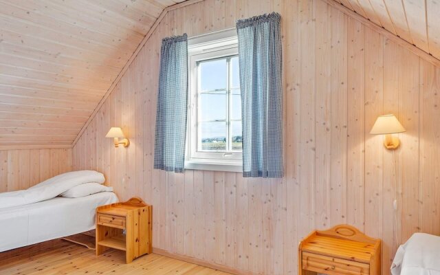 6 Person Holiday Home in Brekstad
