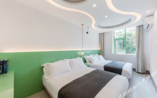 Luyuan Hostel