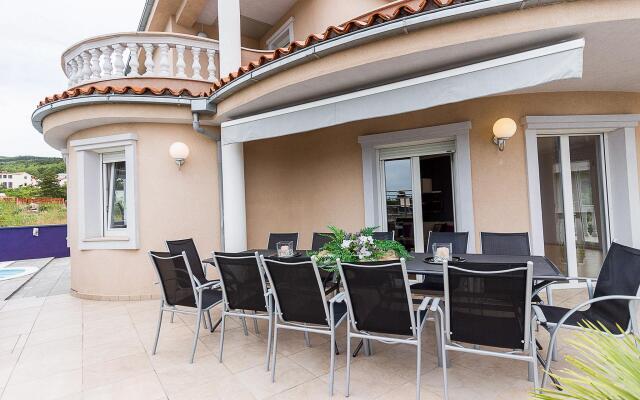 Spacious Villa in Crikvenica with Private Pool