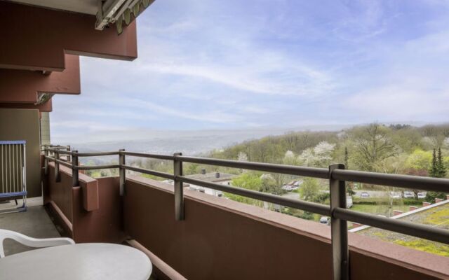 Apartment A706 Sassofortino