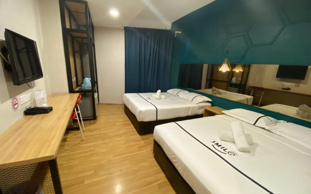 Smile Hotel Selayang Point