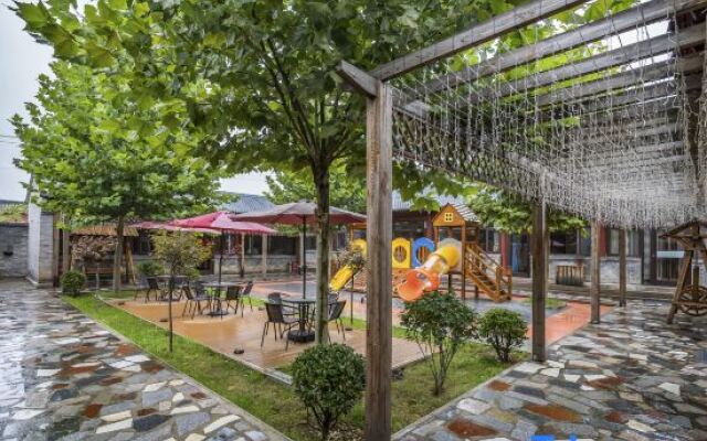 Badaling Chadao Guxuan Homestay