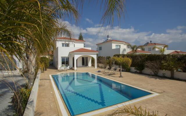 Villa Sunrise 11 in Ayia Napa
