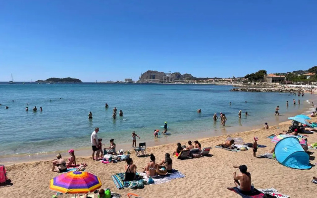 T2 4 couchages 10 minutes à pied de la mer