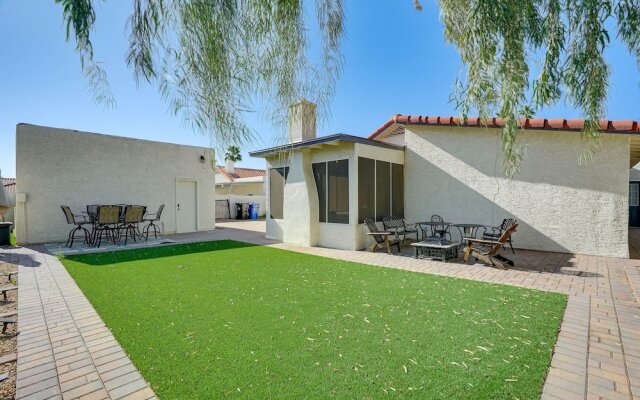 Pet-friendly Scottsdale Home w/ Screened Porch!