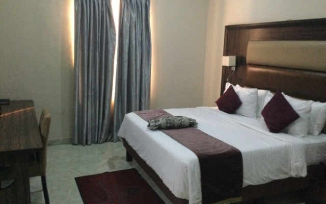 Golden Tulip Grand Palazzo Hotel