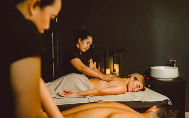 HOLM Boutique &Spa - IK Collection
