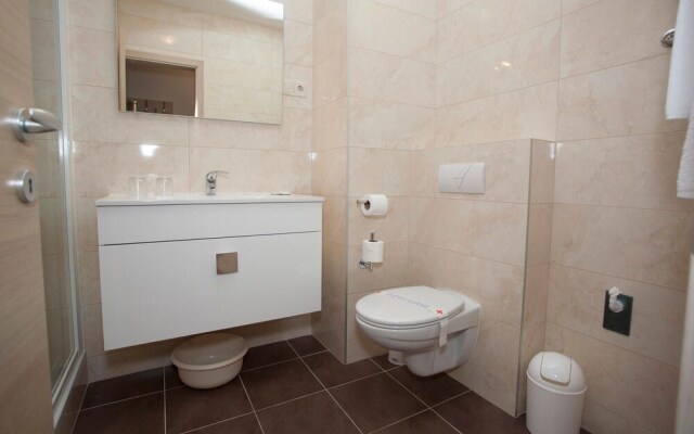 Amazing Apartment in Drvenik With 1 Bedrooms and Wifi