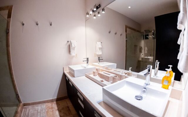 Cascadas de Pedregal 201 2 BR by Casago