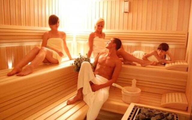 Hotel Nowy Dwór W Zaczerniu