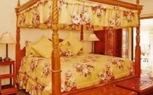 Aunt Nea's Inn at Hillcrest