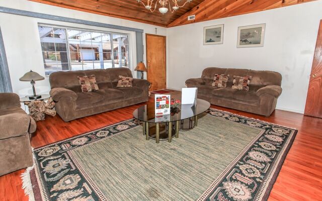 McWhinney Summit Cabin