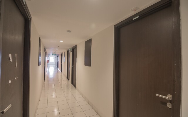 RedLiving Apartemen Grand Asia Afrika - Tower C