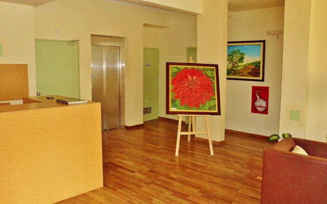 Juramento de Lealtad Townhouse Hotel