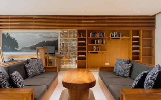 Amnaya Resort Kuta