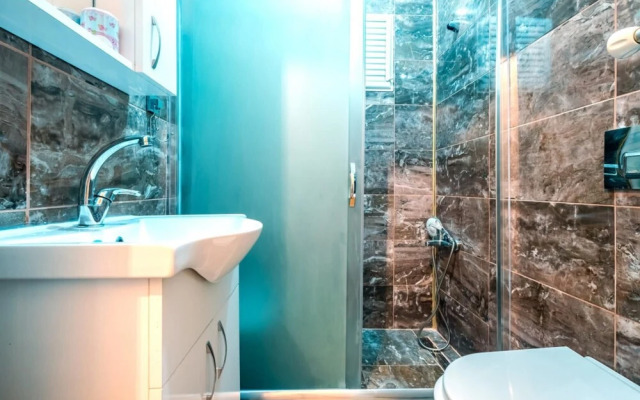 Lovely Flat in Beyoglu near Public Transportation