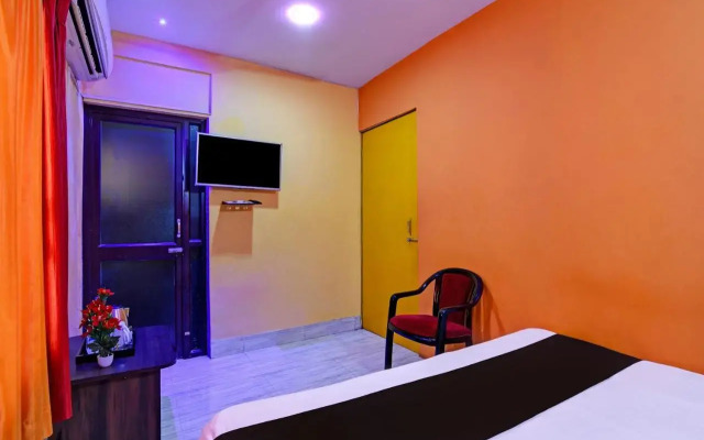 OYO 18896 Shibani & Suhani