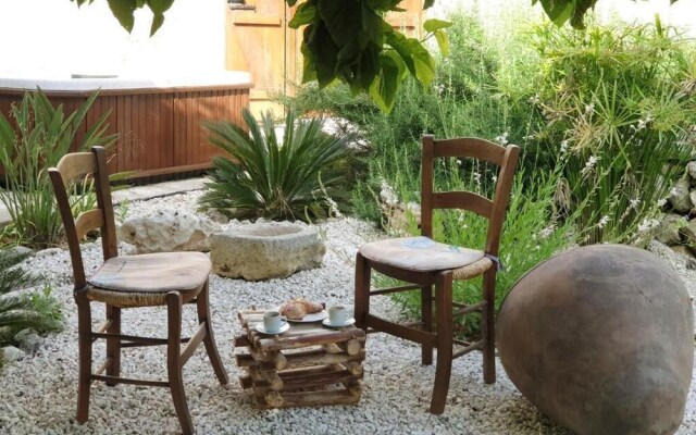 Sea and Mountain View Villa Anna