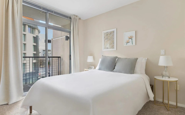 Bellevue Spacious 2BD 2BA Apartment